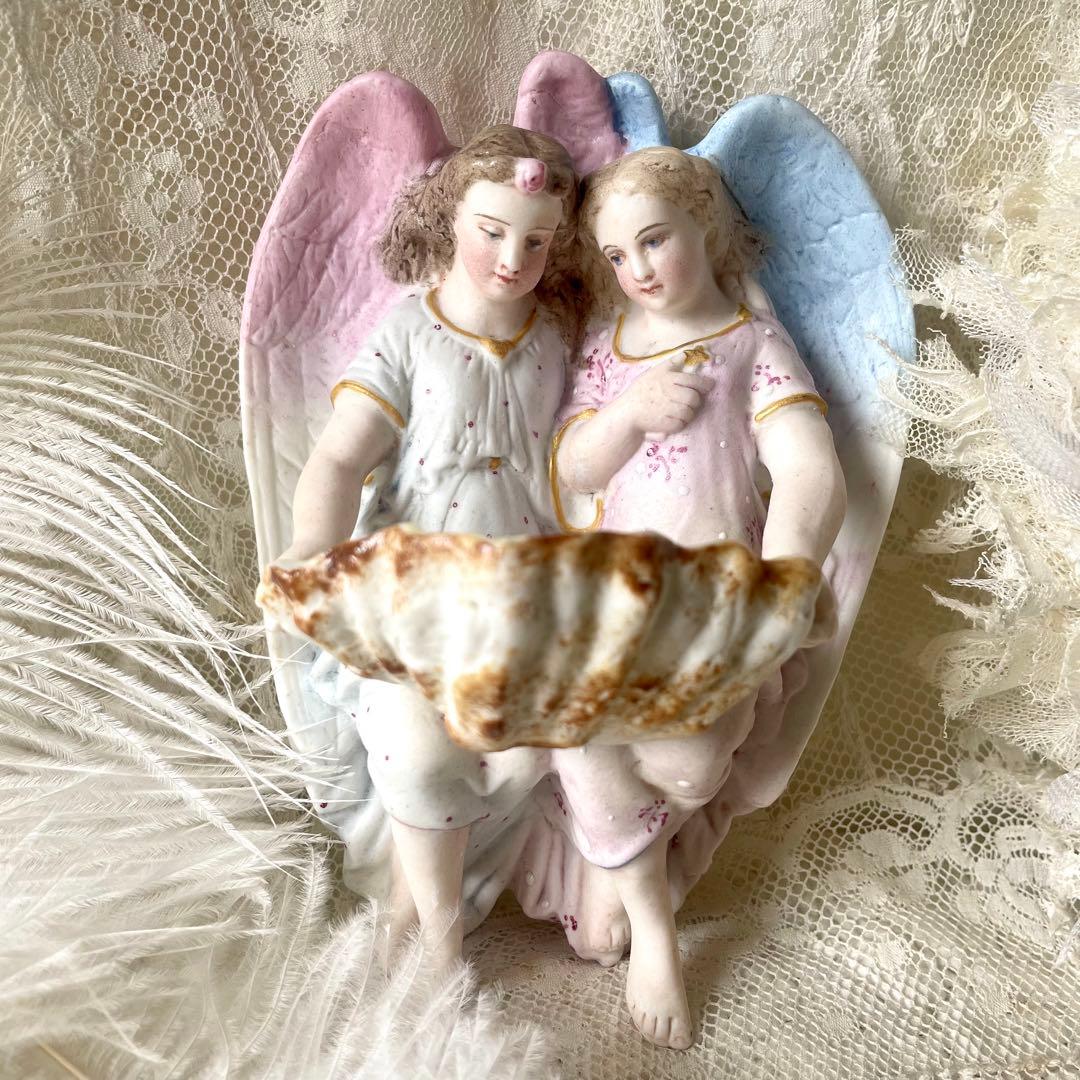 二人の天使の聖水盤　ビスク　フランスアンティーク　ブルーとピンク　エンジェル
