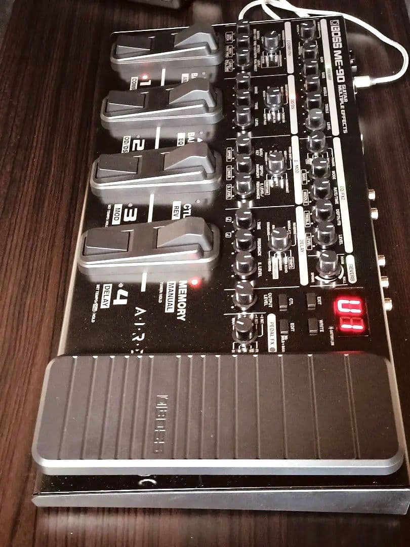 限定特価！BOSS ME-90 + BT DUAL / ボス マルチエフェクター BOSS / ME-90 マルチエフェクター 定番 初心者 学生 送料無料