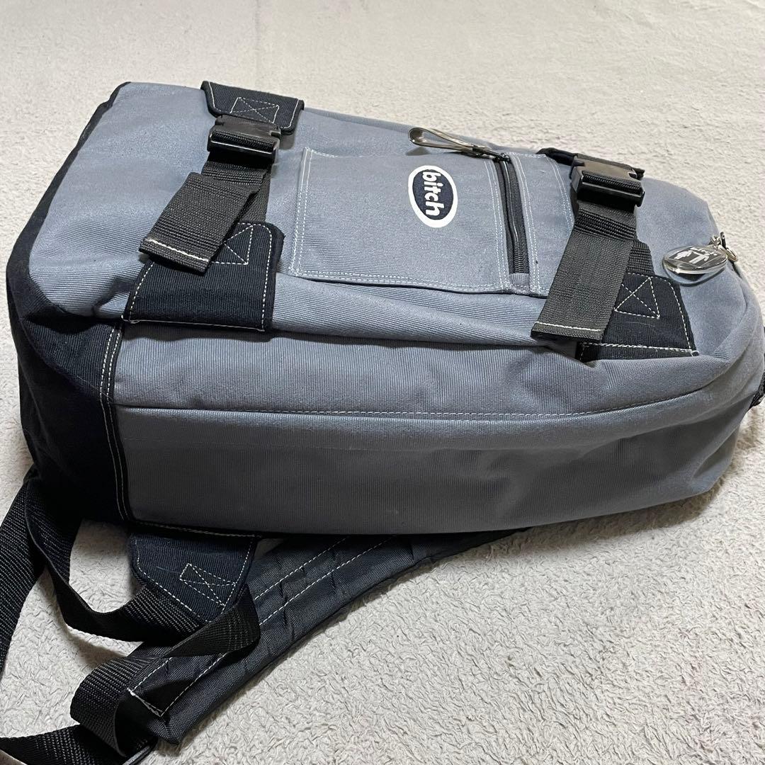 bitch skateboards リュック 90s 旧ロゴ キーホルダー付 - メルカリ