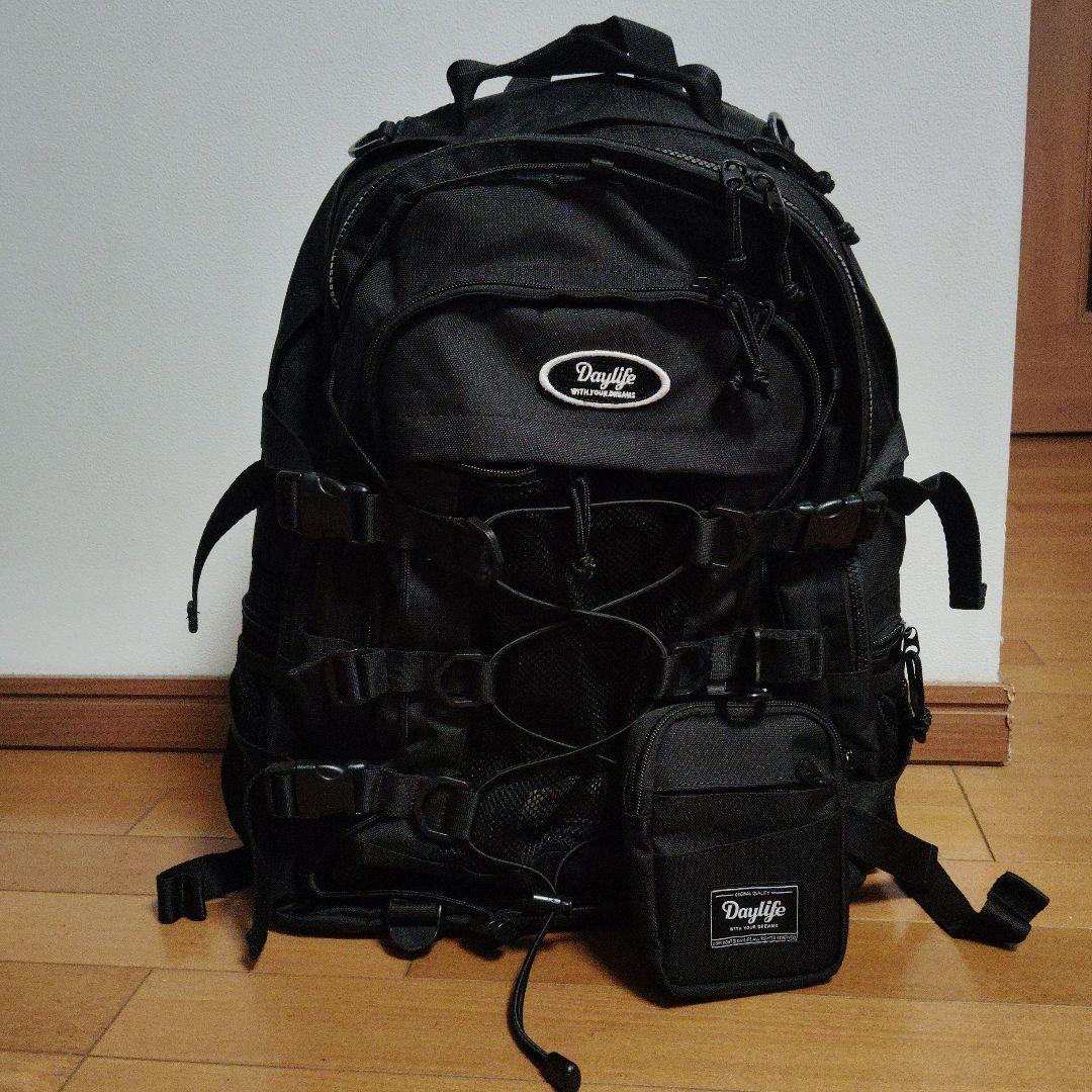 Daylife リュック　ミニポーチ付き　未使用　韓国