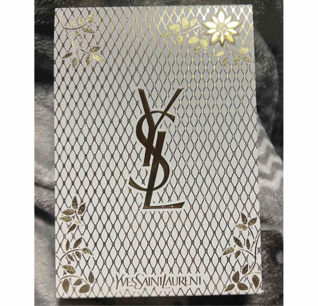 新品 ysl ミニフレグランスセット ノエル限定