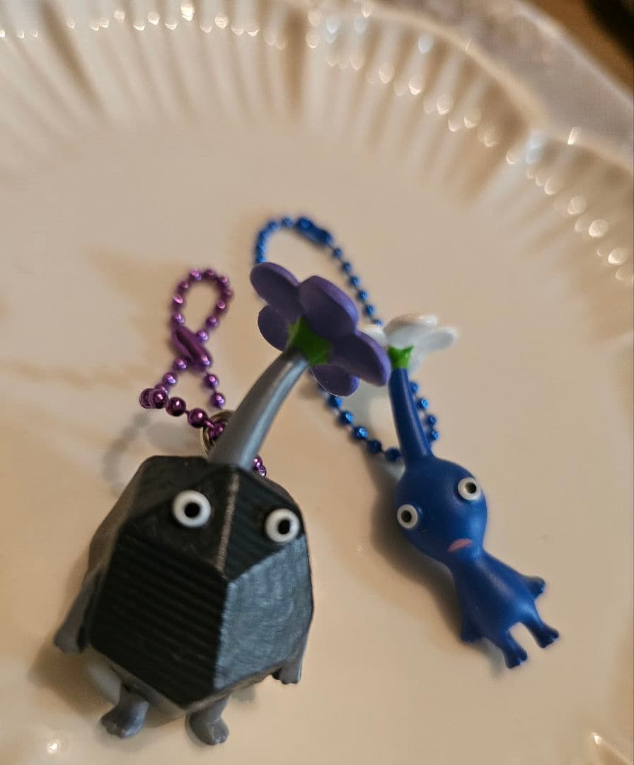 ピクミン ストラップ 2個セット - メルカリ