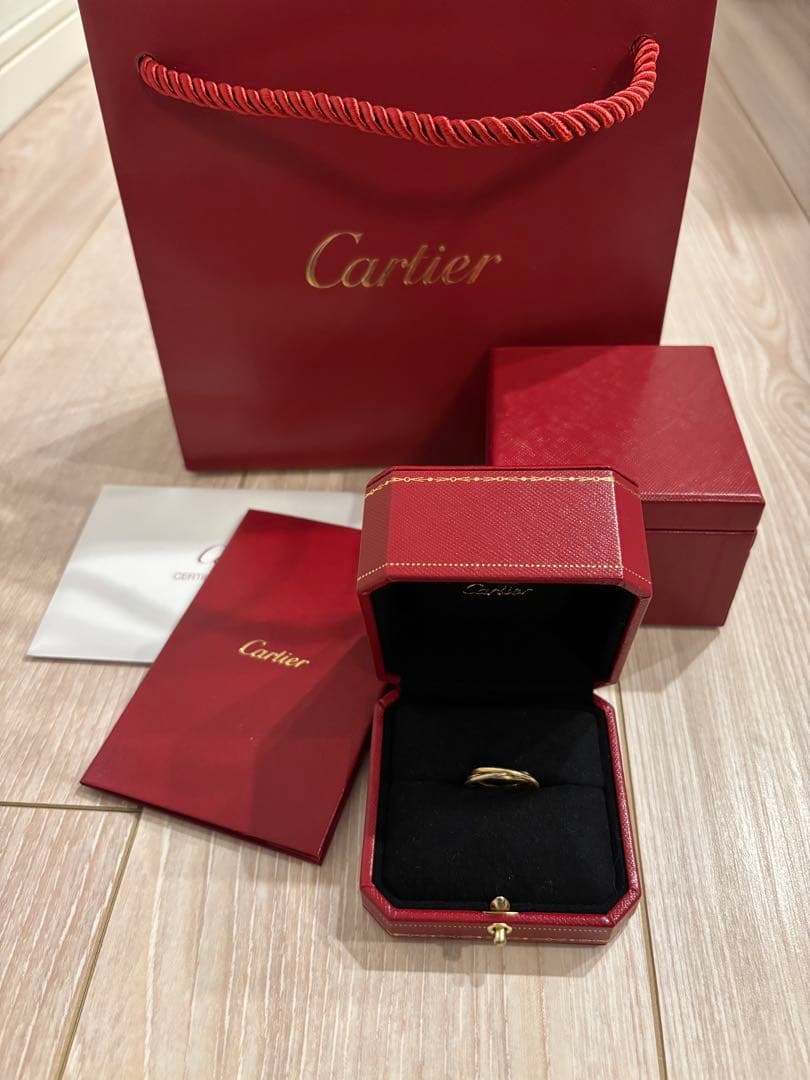 ★箱、保証書あり★Cartier トリニティリング廃盤XS 50