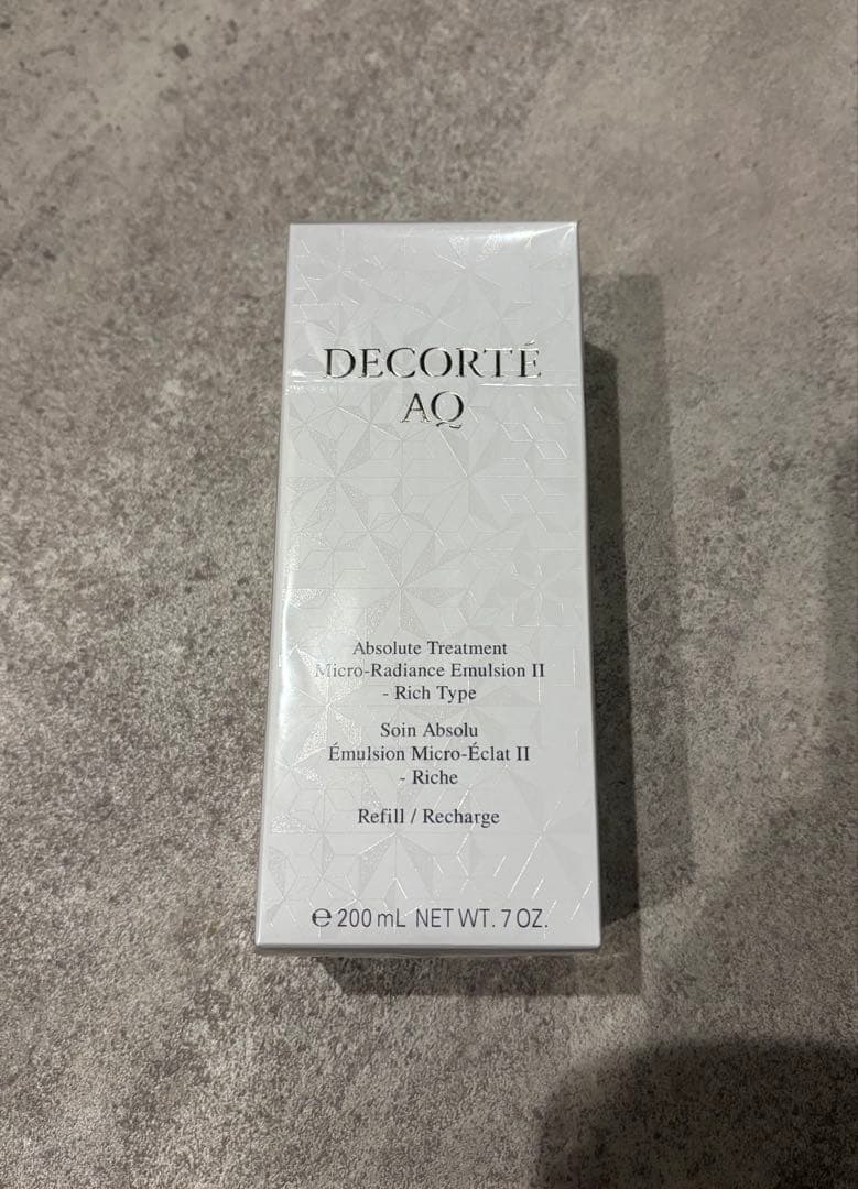 DECORTÉ AQ 乳液
