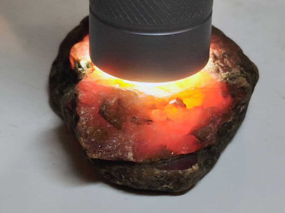 コランダム 53g 鋼玉 ルビー 原石 鑑賞石 自然石 誕生石 鉱物 鉱石 宝石