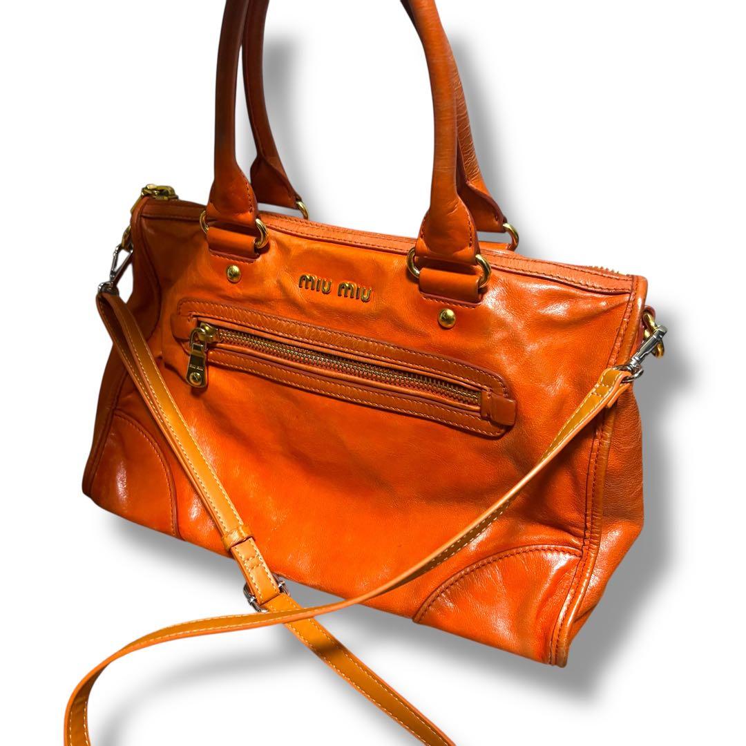 【名作】miumiu ヴィッテロシャイン 2wayバッグ ヴィンテージ加工 名作】miumiu ヴィッテロシャイン 2wayバッグ ヴィンテージ加工 - メルカリ