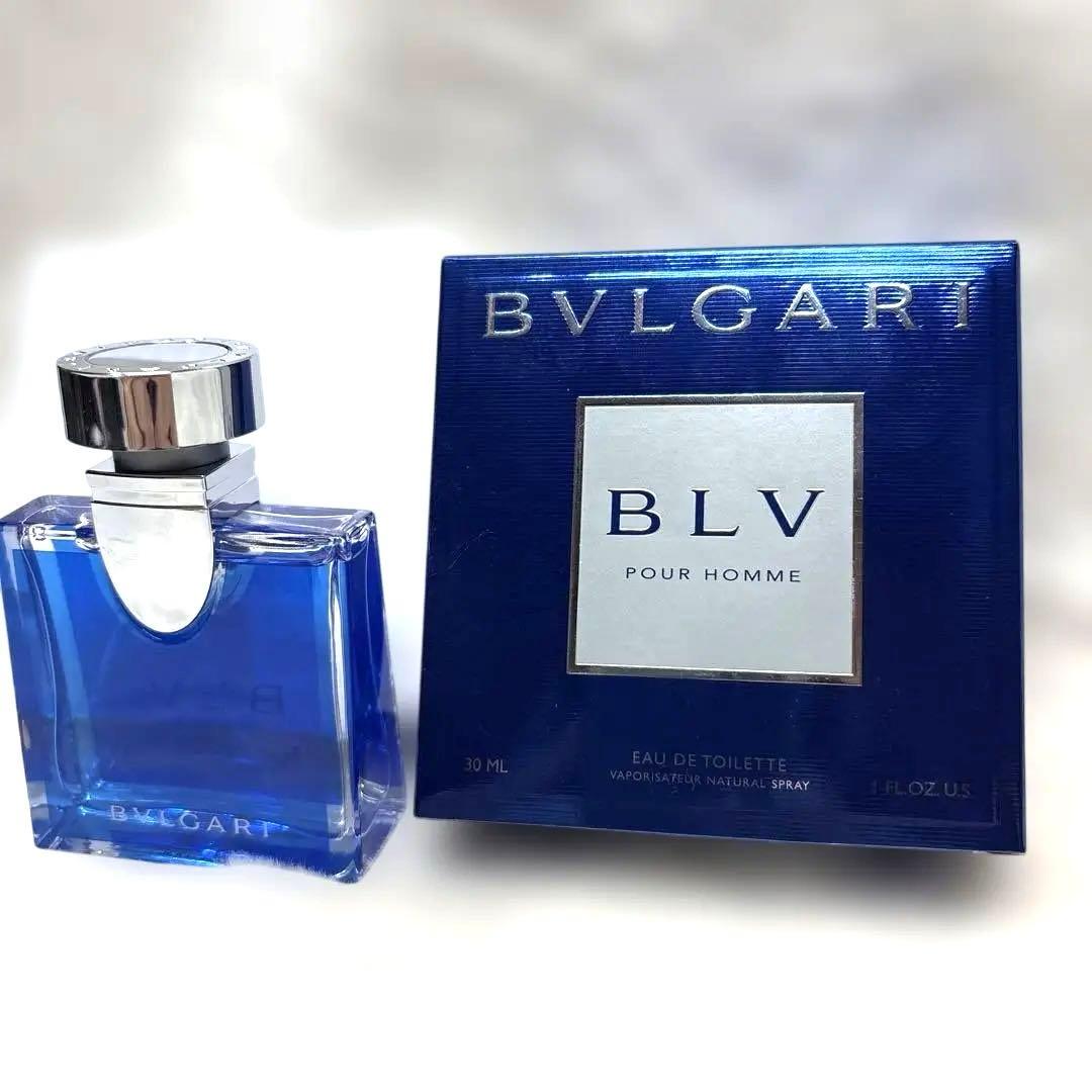 ✨新品未使用✨　ブルガリ　ブルー　プールオム　オードトワレ　香水　30ml