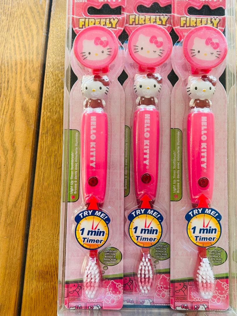 ハローキティ(海外限定パッケージ)歯ブラシ 3本セット