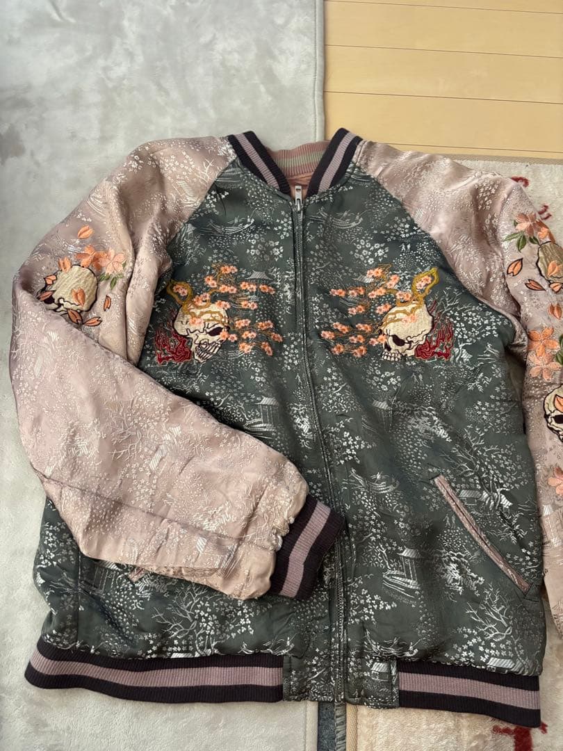 スカル刺繍リバーシブルスカジャン