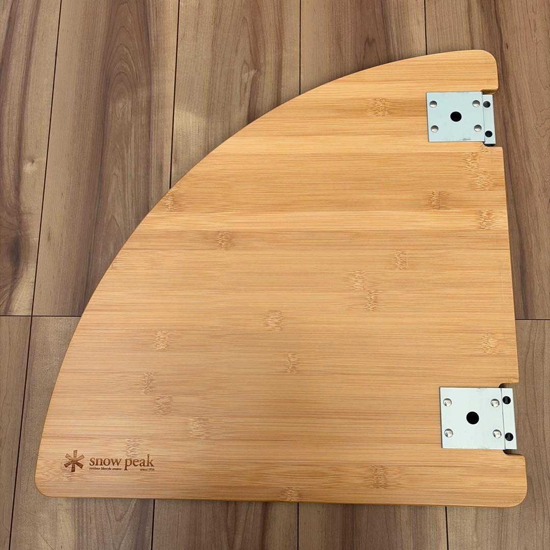  peak テーブルコーナー