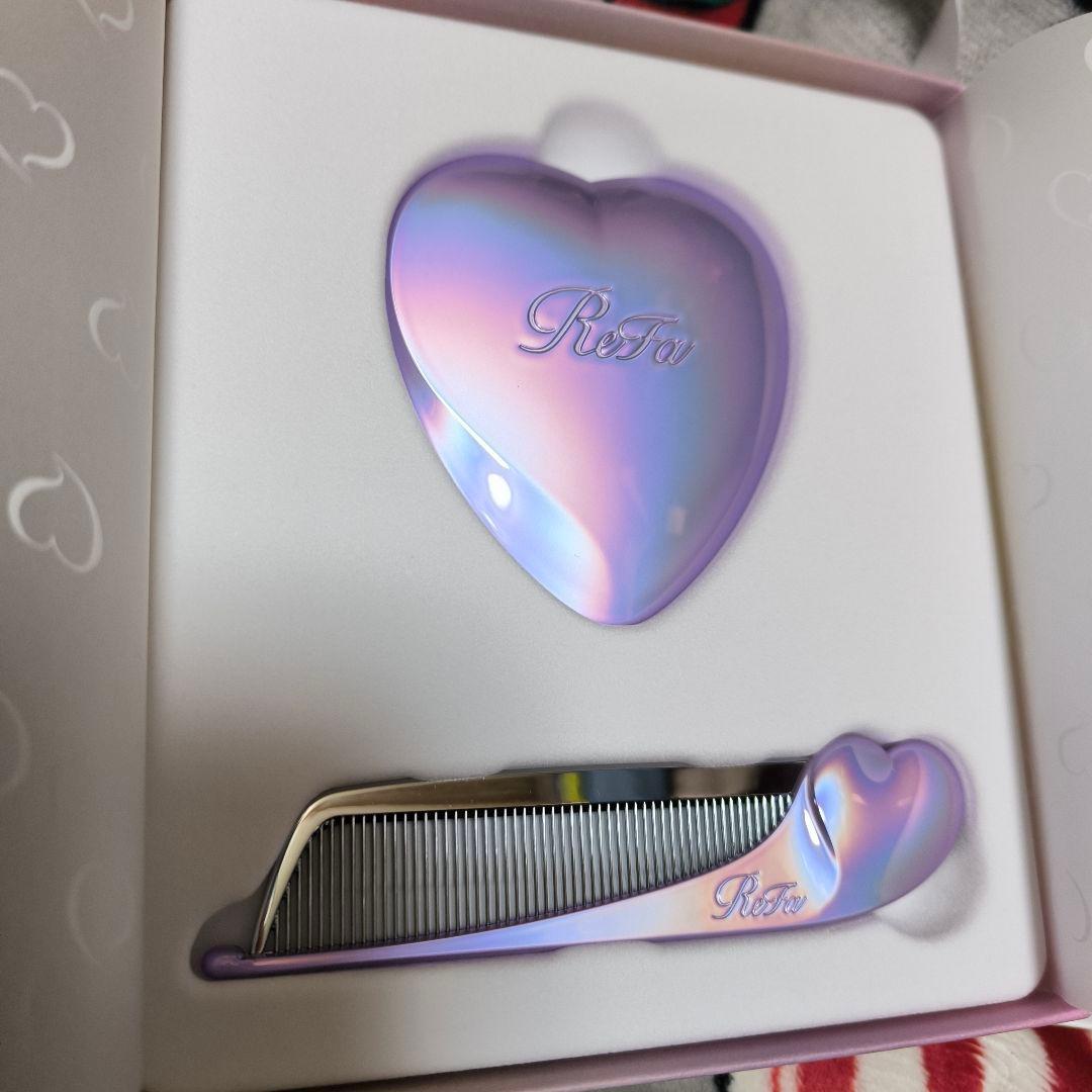 ReFa Club Aira ハート型コームとミラー