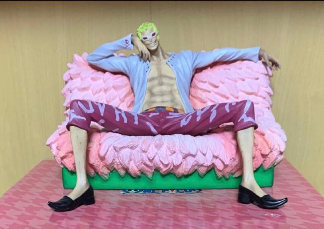 ワンピース　アーカイブコレクション　ドンキホーテ　ドフラミンゴ　未開封 ワンピースアーカイブコレクションSP ドンキホーテ・ドフラミンゴVerB