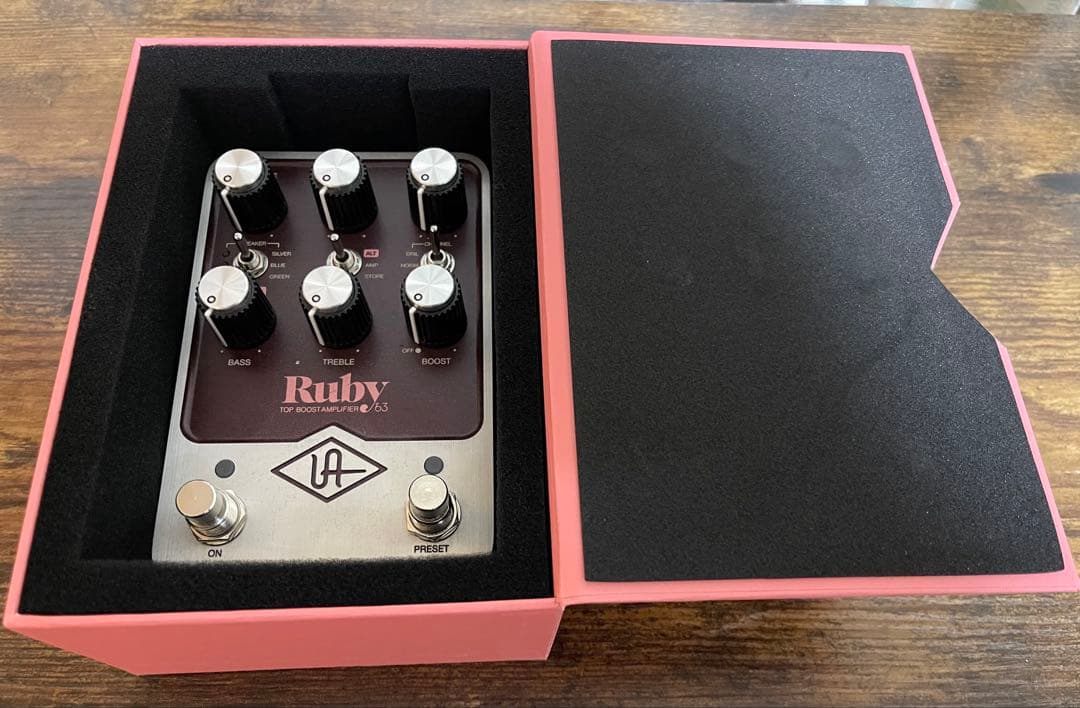 ギター UNIVERSAL AUDIO UAFX RUBY UNIVERSAL AUDIO UAFX Ruby '63 Top Boost Amplifier｜ミュージック