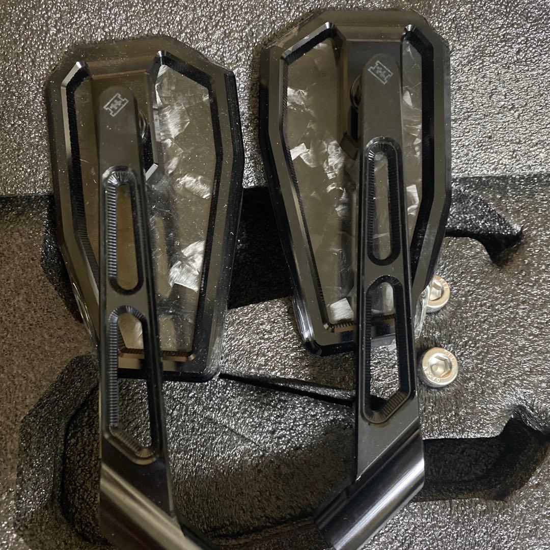 カーボン柄ミラーブラック(フォージドタイプ) カーボン調CZミラー8mm正ネジ右側 ライブディオZX スーパーディオZX