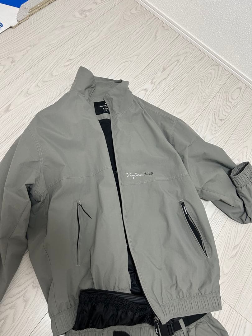 グレー 防水ジャケットとパンツセット