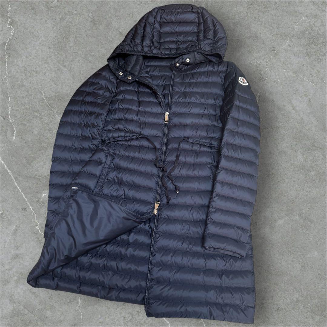 【大人気】名作 モンクレール BARBEL Aライン ライトダウンコート