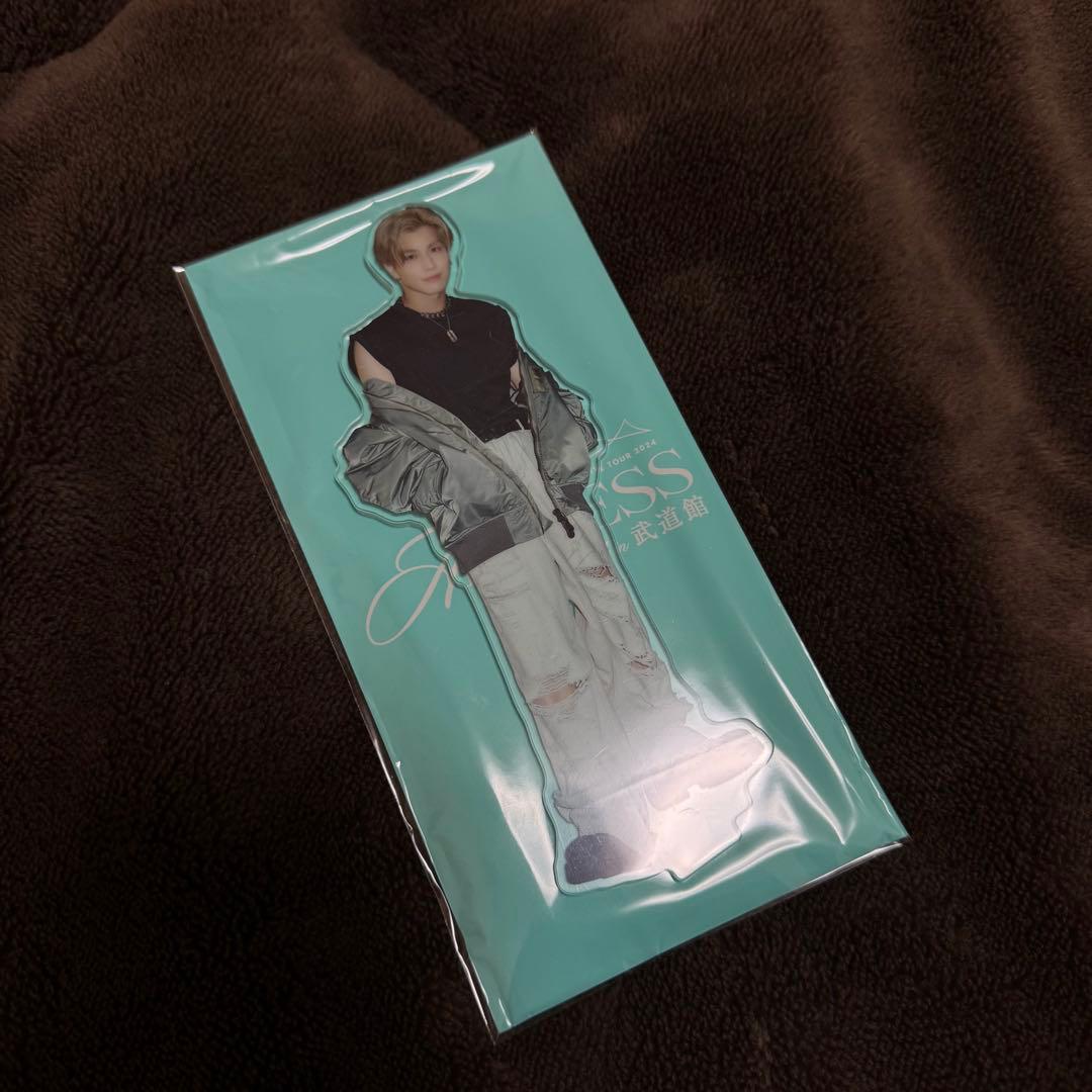 岩田剛典 アクリルスタンド - メルカリ