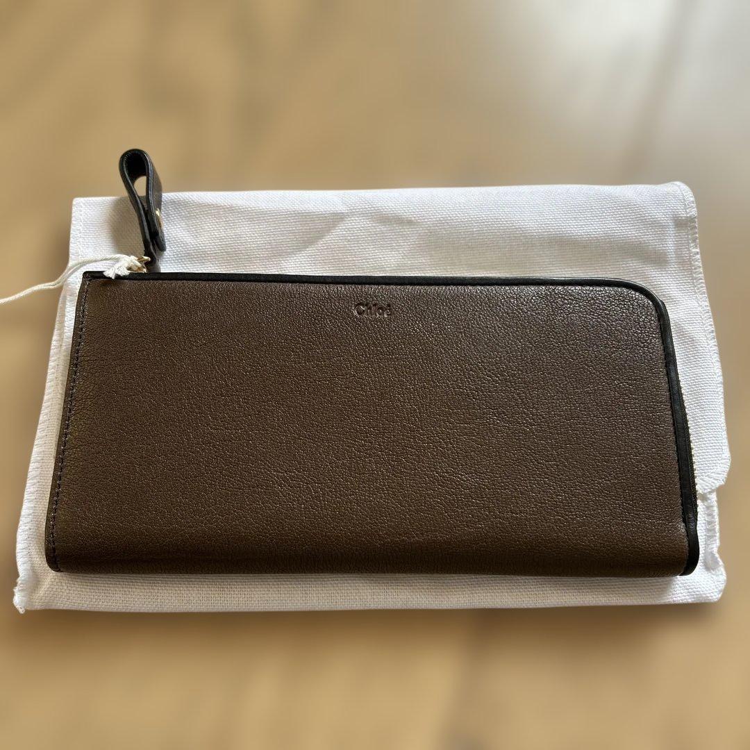 クロエ　レディース　長財布　ファスナー クロエ Chloe CHC21WP942F57 長財布 レディース 財布 アルファベット