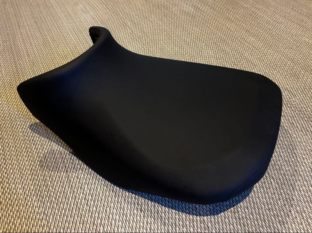  R1200GS／R1250GS（水冷）純正ローシート【中古品】