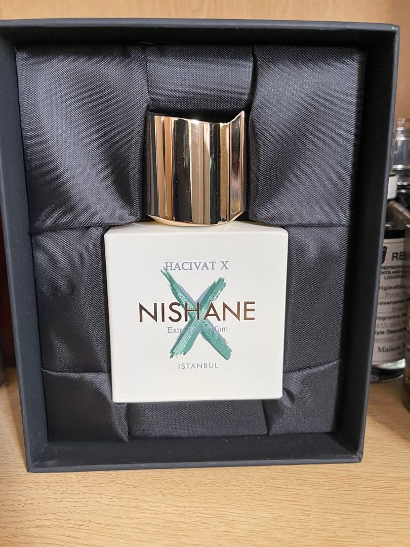 NISHANE ハジワット X エキストレドパルファン 50ml