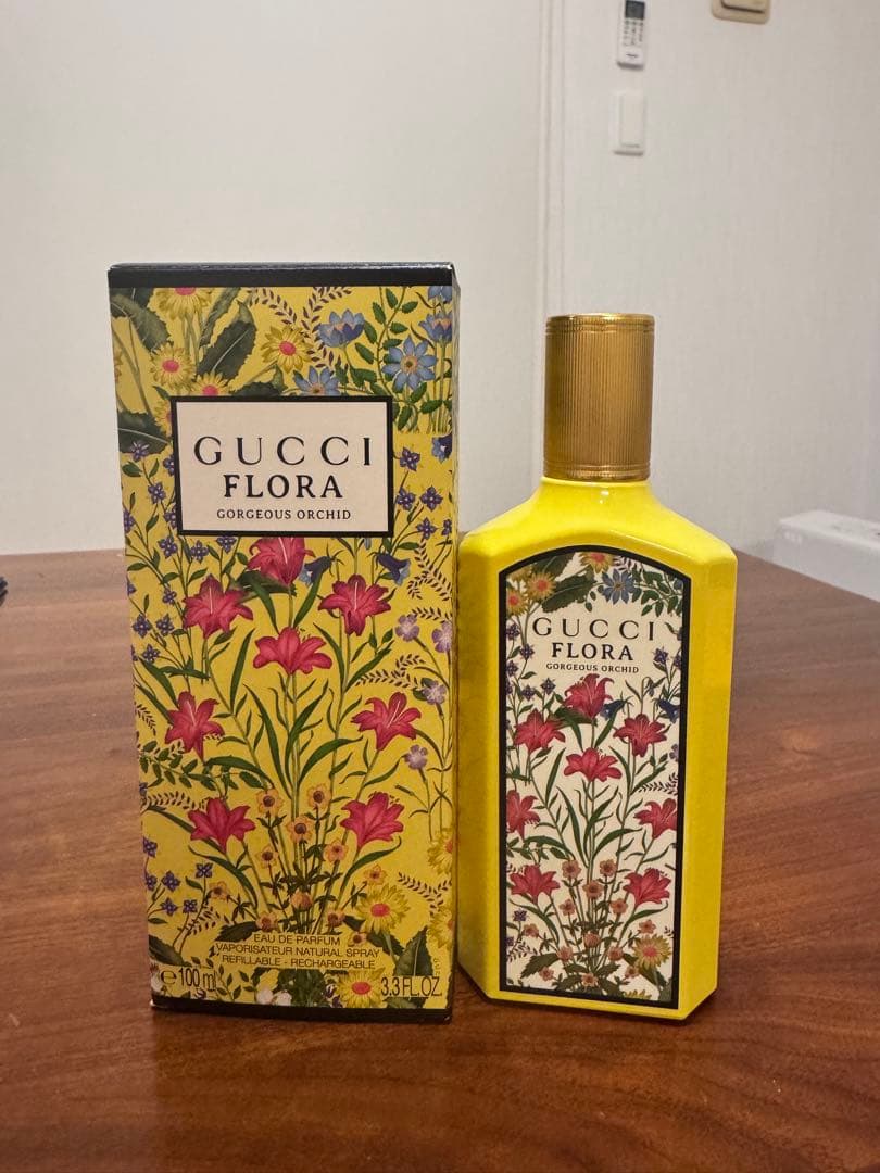 GUCCI FRORA 香水100ml(※1プッシュのみ使用)