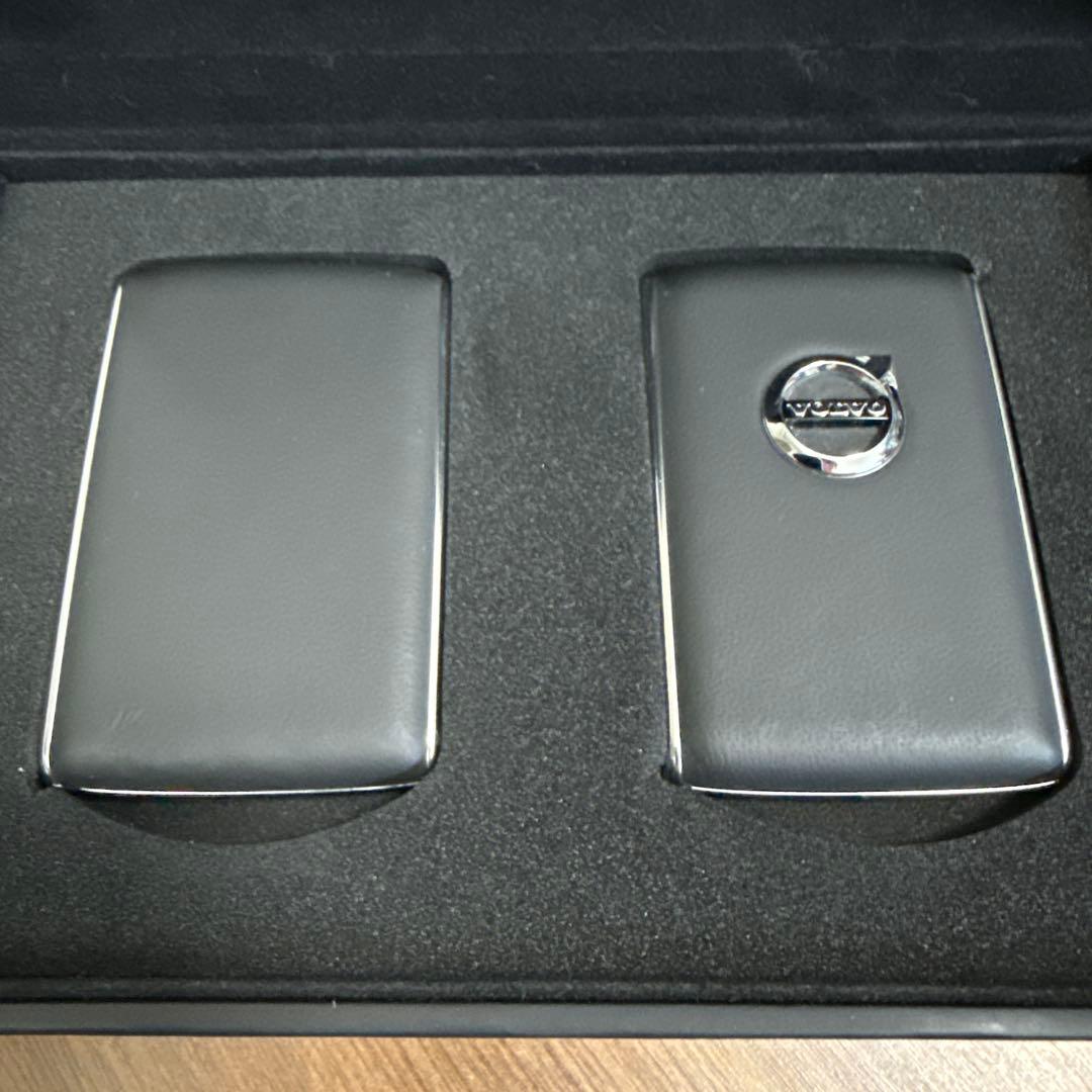 美品】VOLVO 純正 レザー ブラック キーフォブシェル カバー - メルカリ