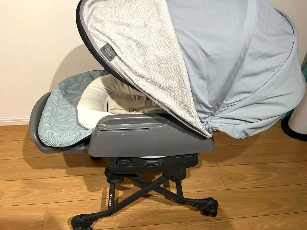 コンビ　ネムリラ　BEDi long オートスイング