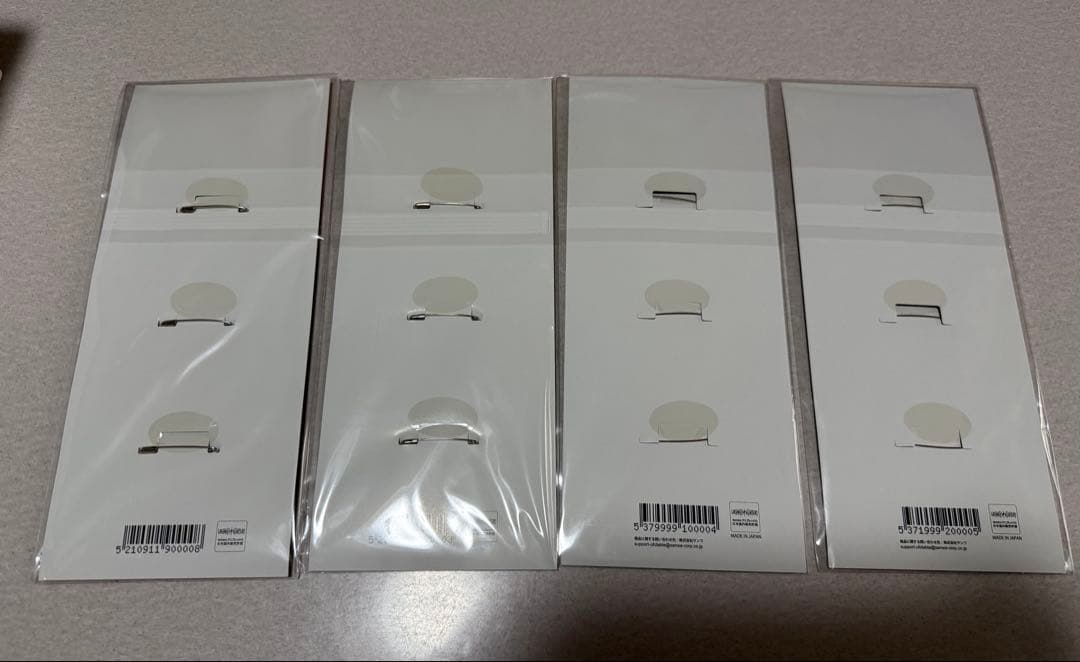 劇場版 鬼滅の刃 無限列車編 場面写スクエア缶バッジセット - メルカリ