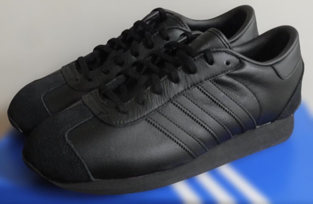 新品 2024年製 adidas country Ⅱトリプルブラック 26.5