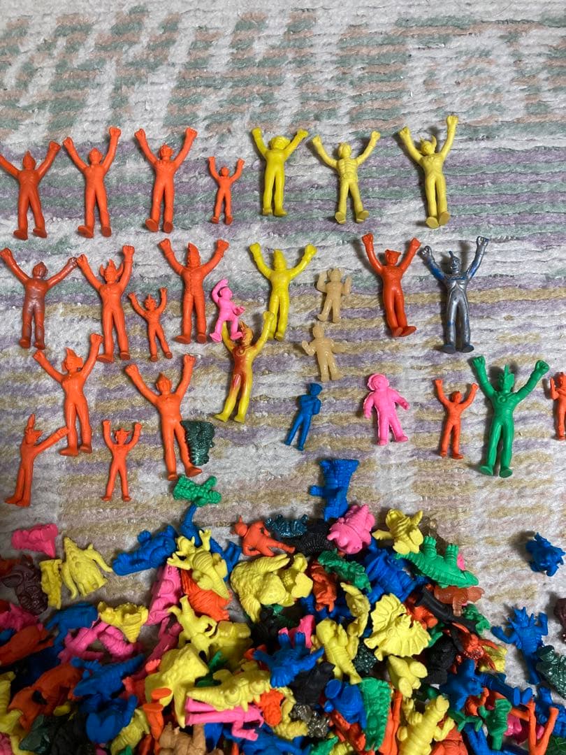 ウルトラマン消しゴム　450個！ 激レア】初代ウルトラマン 消しゴム/フィギュアセット｜Yahoo!フリマ