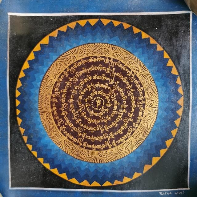 オンマニペメフム　マントラ　曼荼羅　：　タンカ　仏画（額縁なし） オンマニペメフム マントラ 曼荼羅 参 ： タンカ 仏画 - メルカリ