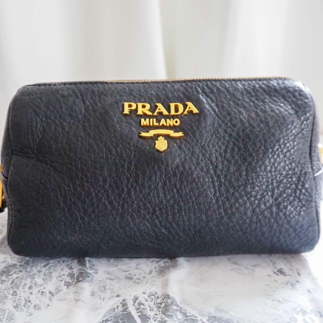 PRADA プラダ レザー コスメポーチ　化粧