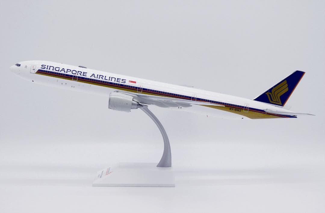 シンガポール航空 777-300ER 9V-SWZ 1/200 - メルカリ