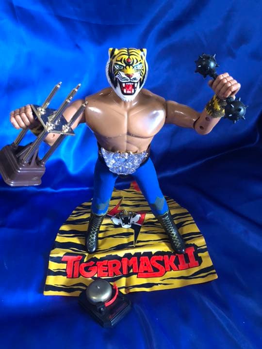 無敵の覆面王者！！タイガーマスク二世！！見参！！フィギュア 超合金