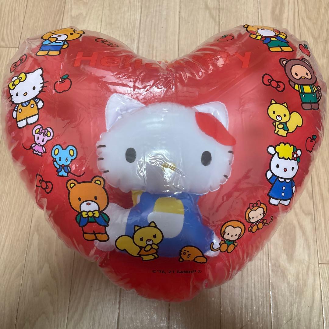 12/10入手分キティちゃんのビニール風船 - メルカリ