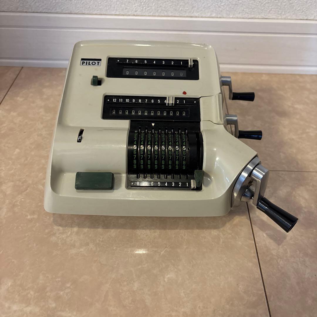 ★昭和レトロ★ PILOT手動計算機