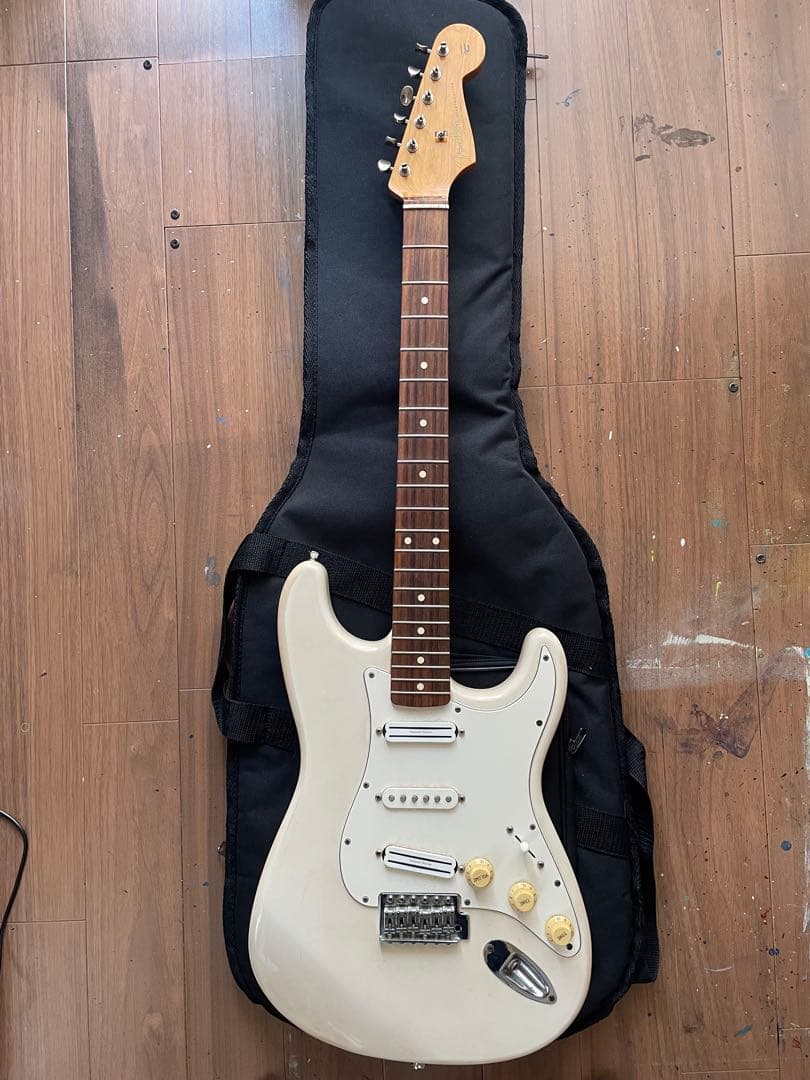 Fender Mex コンポーネント　オリンピックホワイト 楽天市場】FENDER/JEFF BECK STRATOCASTER OLYMPIC WHITE オリンピック