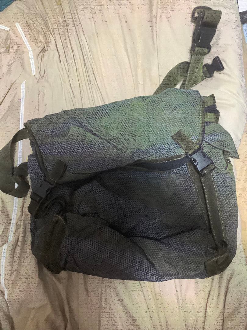 貴重　ストーンアイランド　シャドウプロジェクト　メッセンジャーバッグ