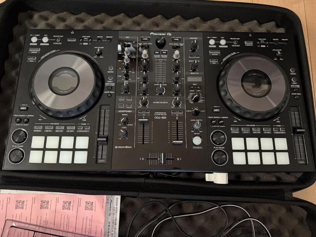 PioneerDJコントローラー DDJ-800 +Gator社製キャリーバッグ Gator G-CLUB-CONTROL-27BP 27