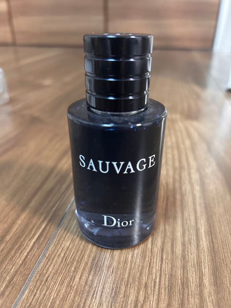DIOR SAUVAGE オードパルファン　60ml