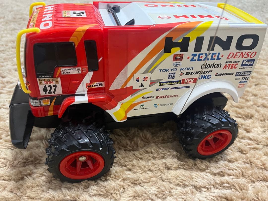 ラジコン 日野レンジャー ダカール - メルカリ