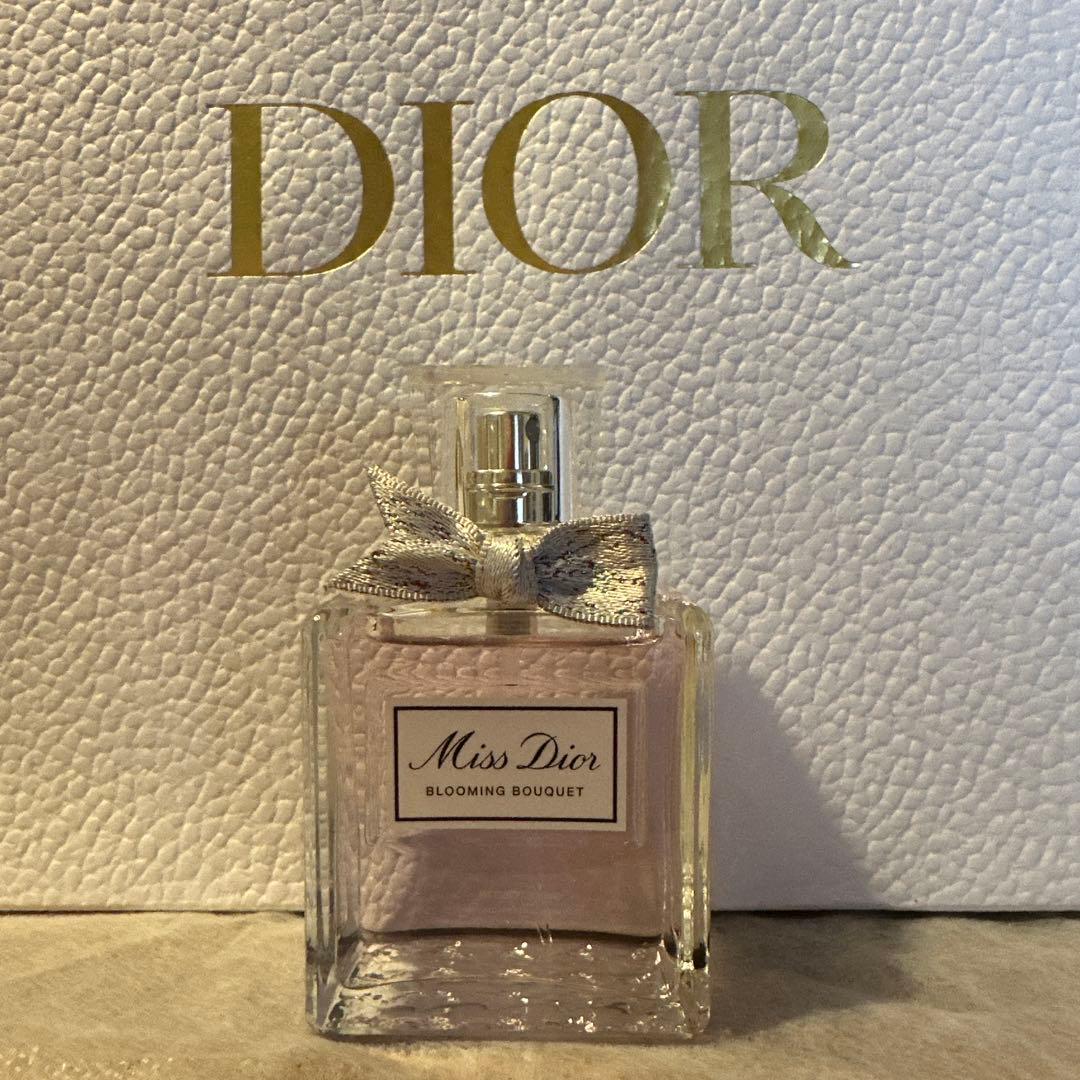 セール Used ミスディオール ブルーミングブーケ オードゥトワレ50ml