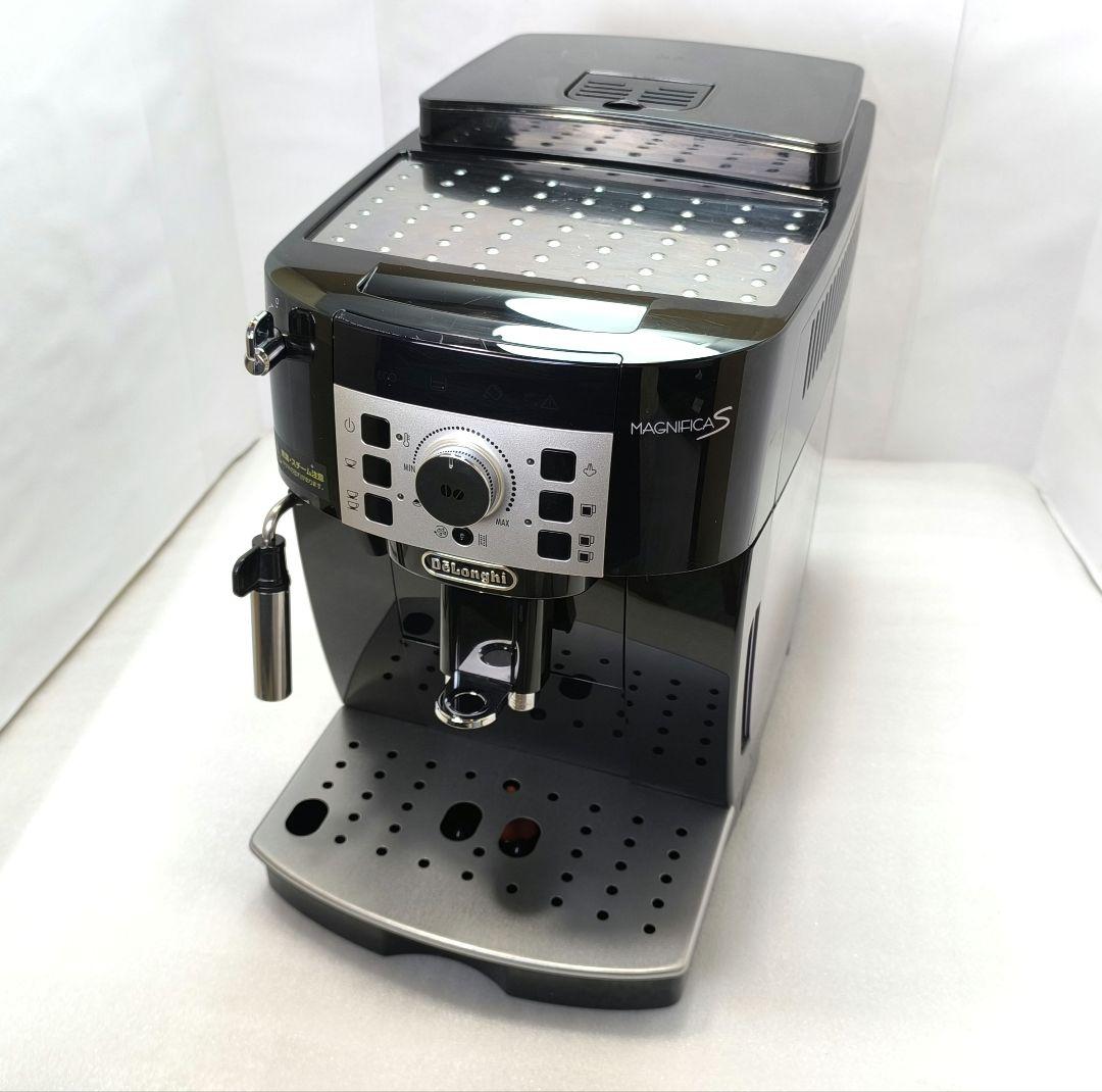 デロンギ　コンパクト全自動コーヒーマシンマグニフィカS ECAM22112B　8