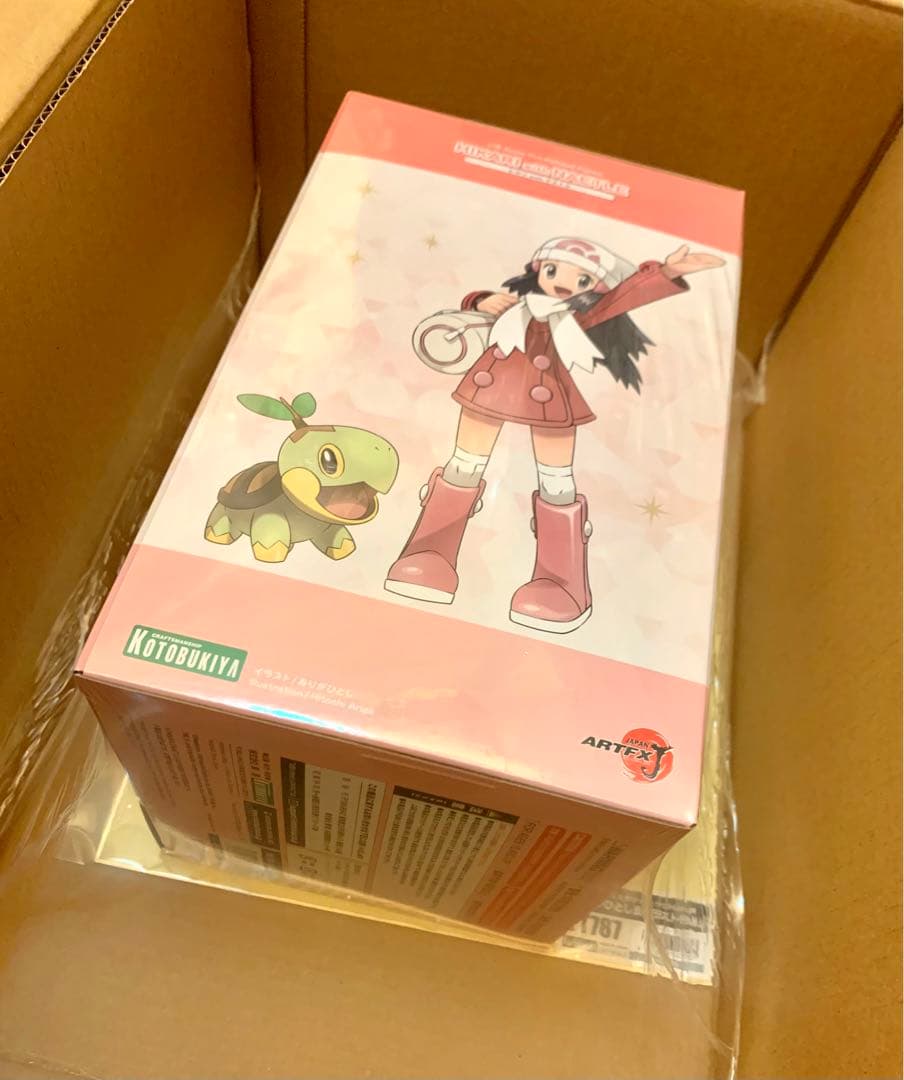 ヒカリ コトブキヤ フィギュア＋色紙