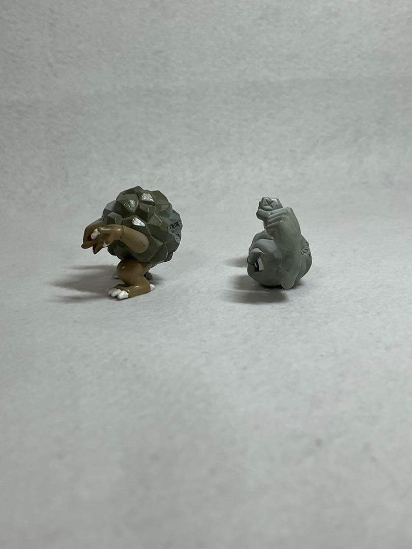 ポケットモンスター モンコレ 初期 イシツブテ ゴローニャ - メルカリ