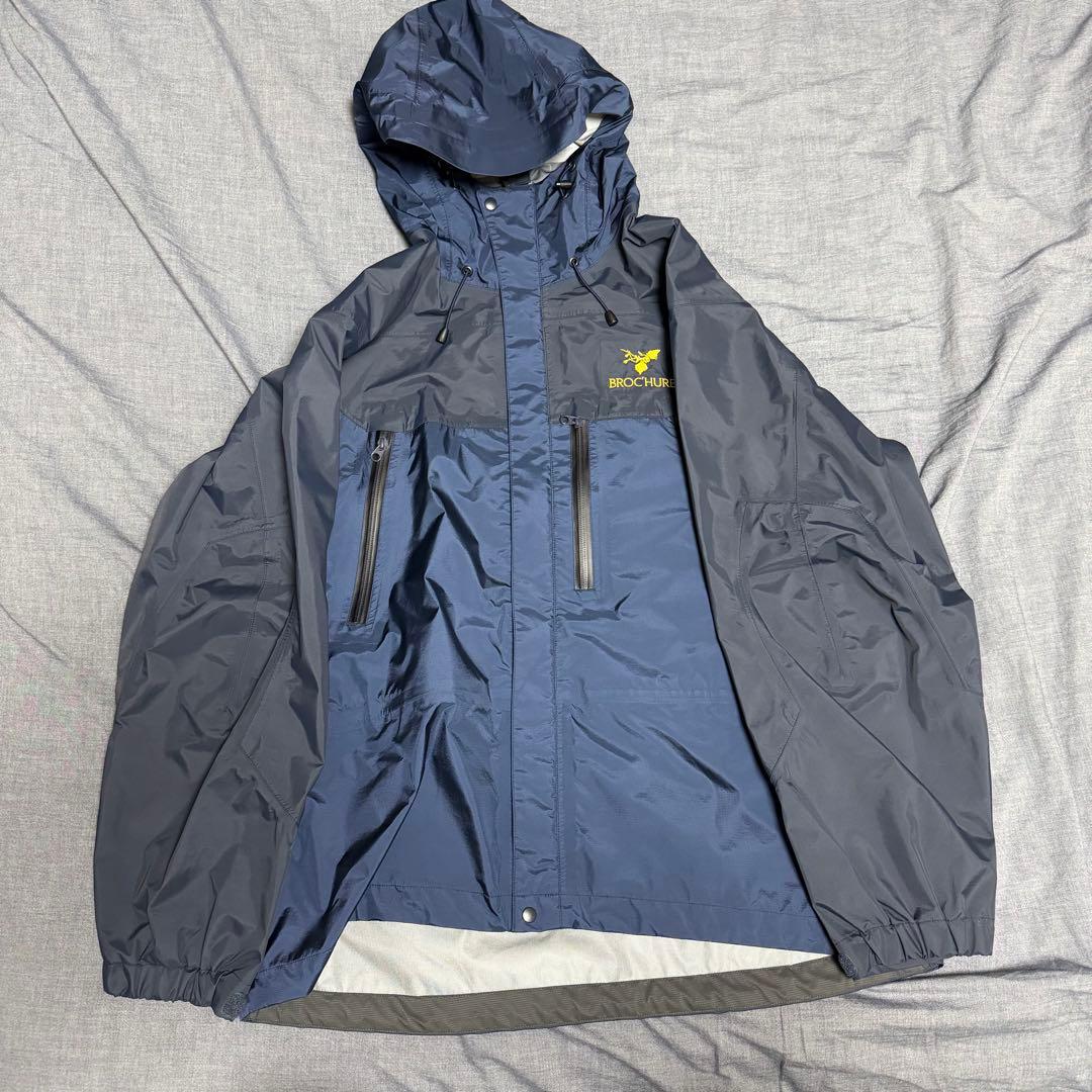 ジャケット・アウター BROCHURE ALWAYTH AURUM HOODY L 新品未使用】BROCHURE alwayth AURUM HOODY 人気サイズM /SSZ /ARC