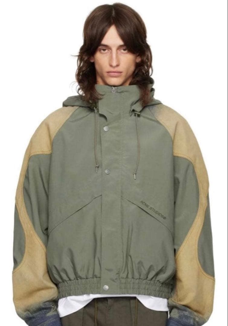 Acne Studios フード付きナイロンジャケット ボンバージャケット46 Acne Studios - ロゴボンバージャケット - ブラック