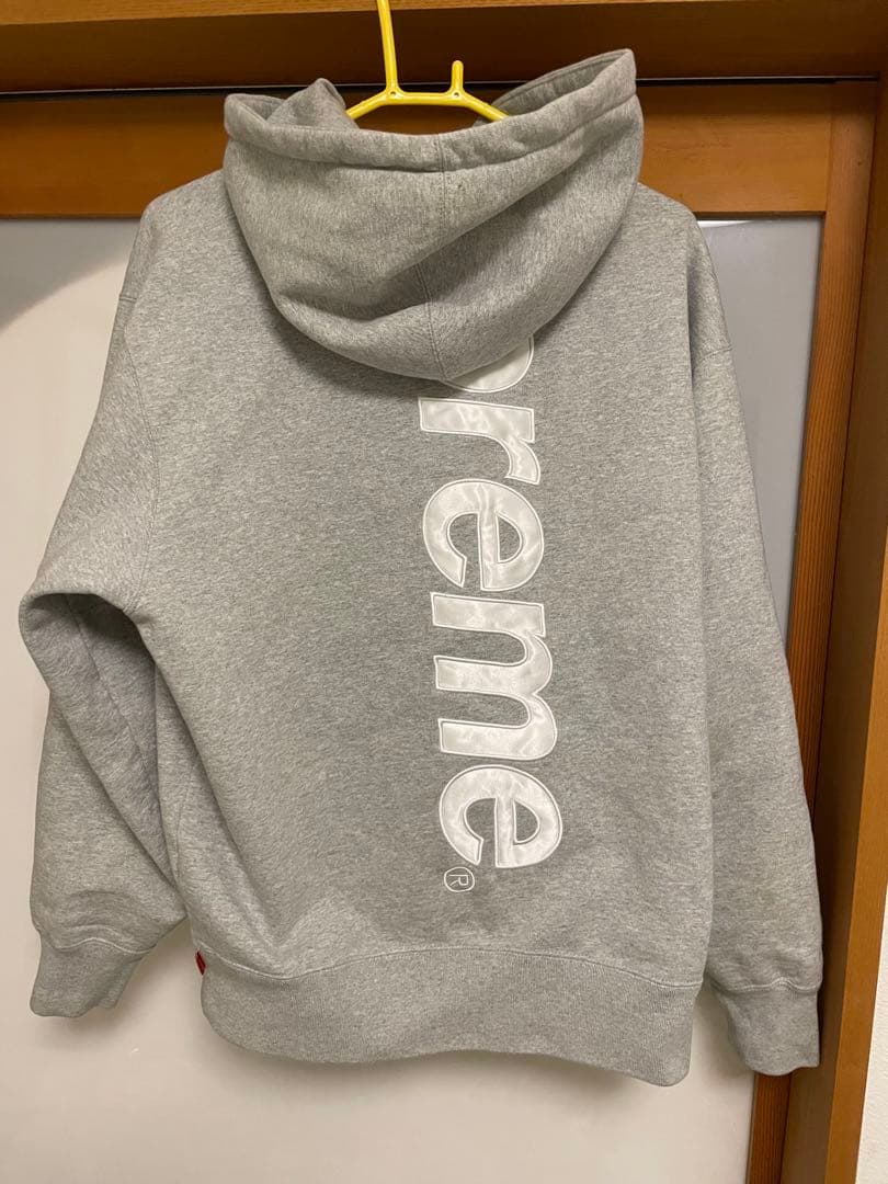 Supreme グレー パーカー バックプリント