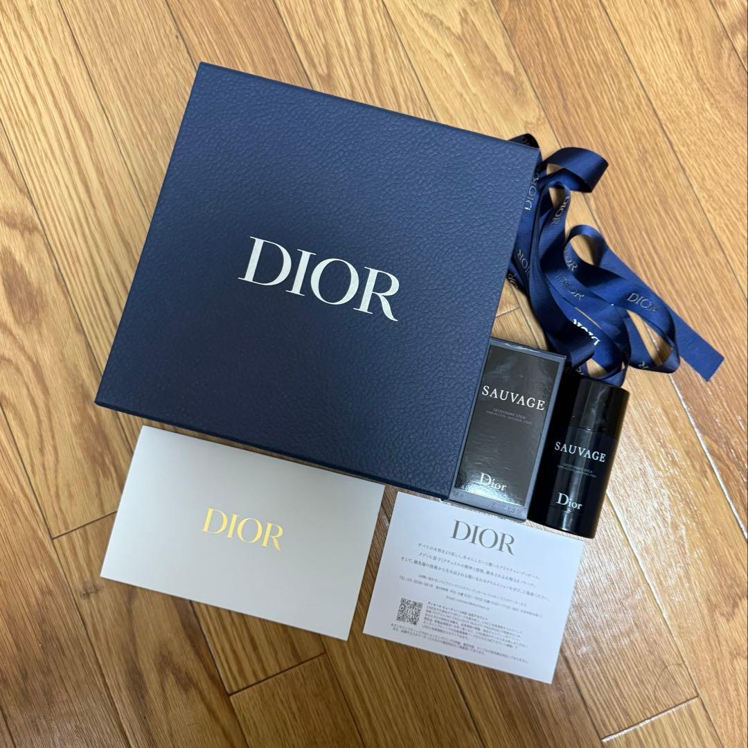 Dior Sauvage 香水 75g ギフトボックス付き - メルカリ