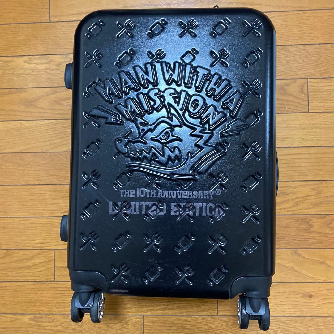 MAN WITH A MISSION キャリーケース